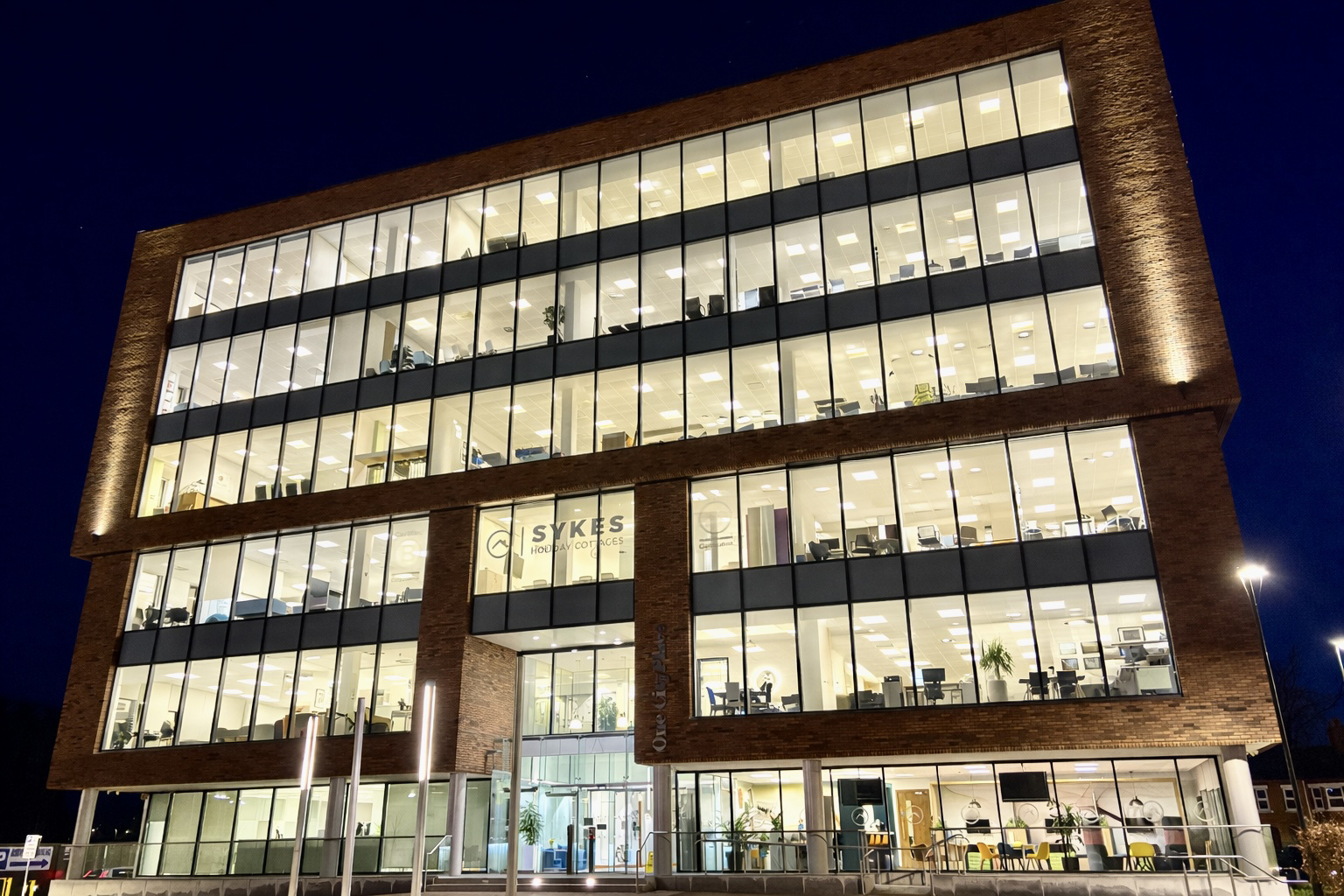 Photo of the building at night